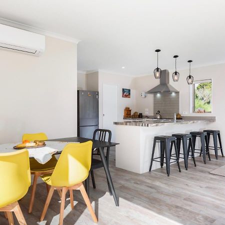 Modern Beach Break - Waihi Beach Holiday Home Exterior foto
