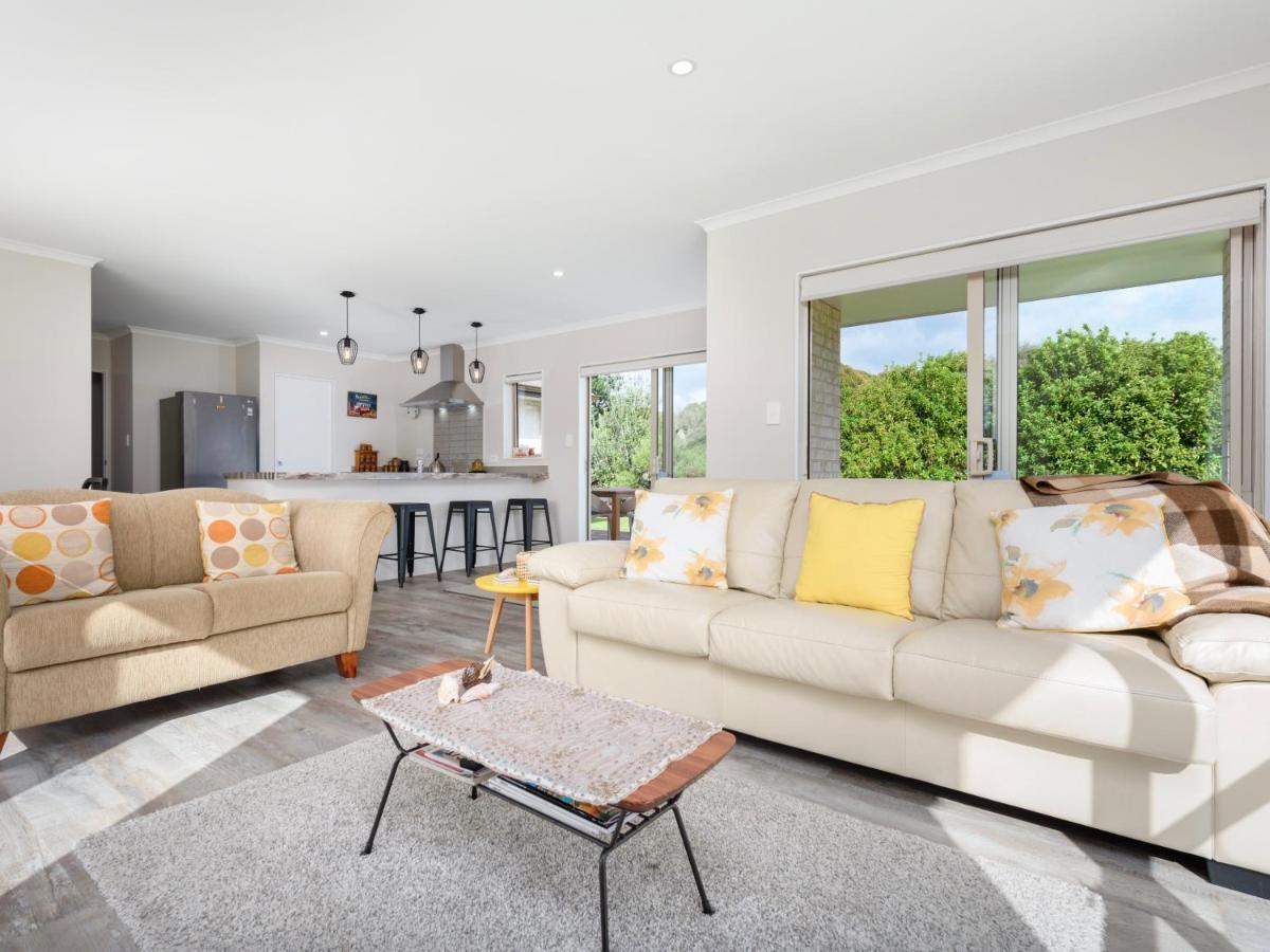 Modern Beach Break - Waihi Beach Holiday Home Exterior foto