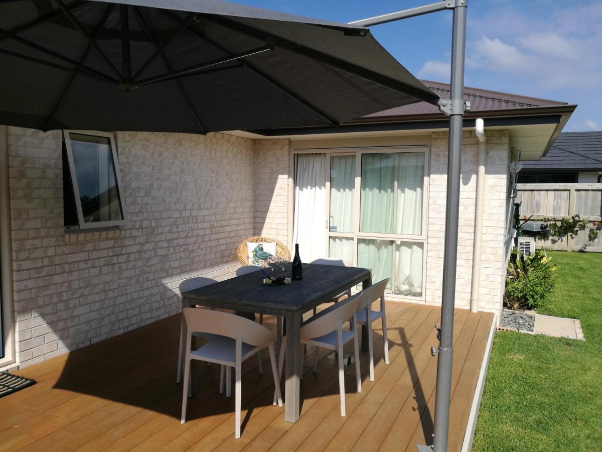 Modern Beach Break - Waihi Beach Holiday Home Exterior foto