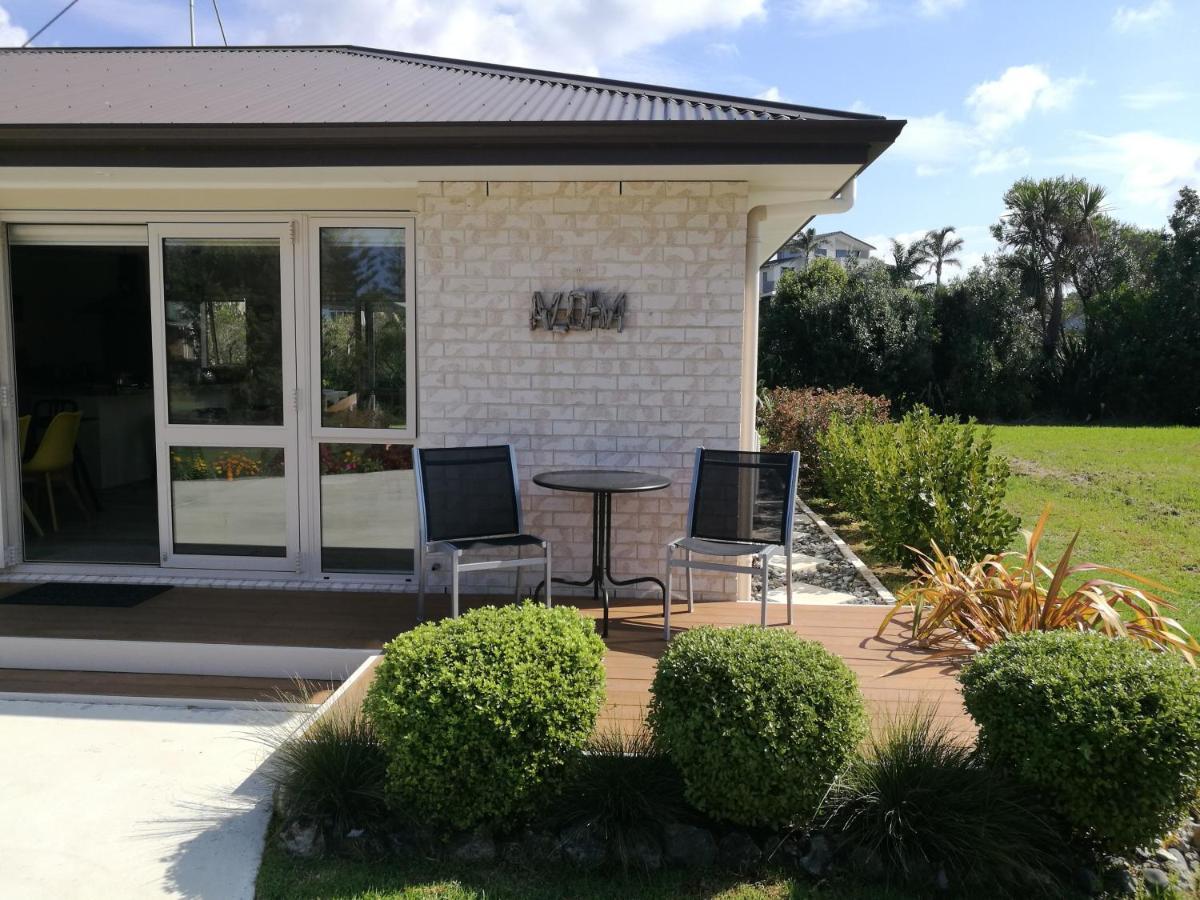 Modern Beach Break - Waihi Beach Holiday Home Exterior foto